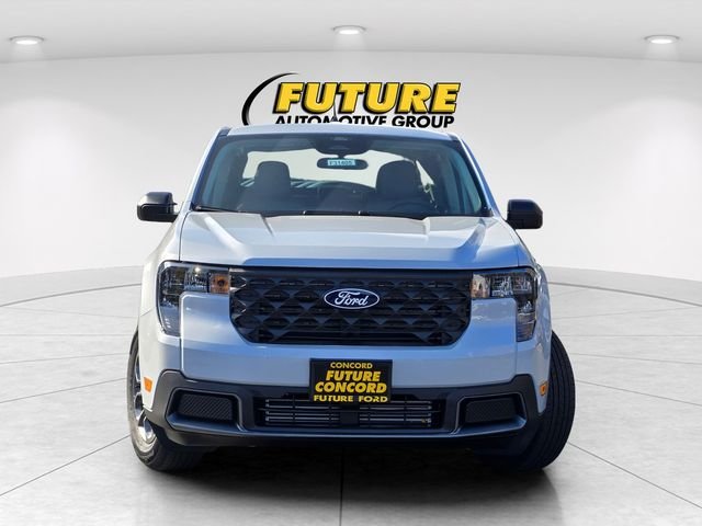 New 2026 Space White Metallic Ford XLT image 28