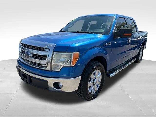 Used 2014 Blue Ford XLT image 3