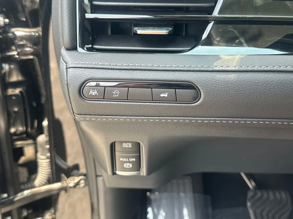 New 2027 BLACK OBSIDIAN INFINITI Pure 4WD image 30