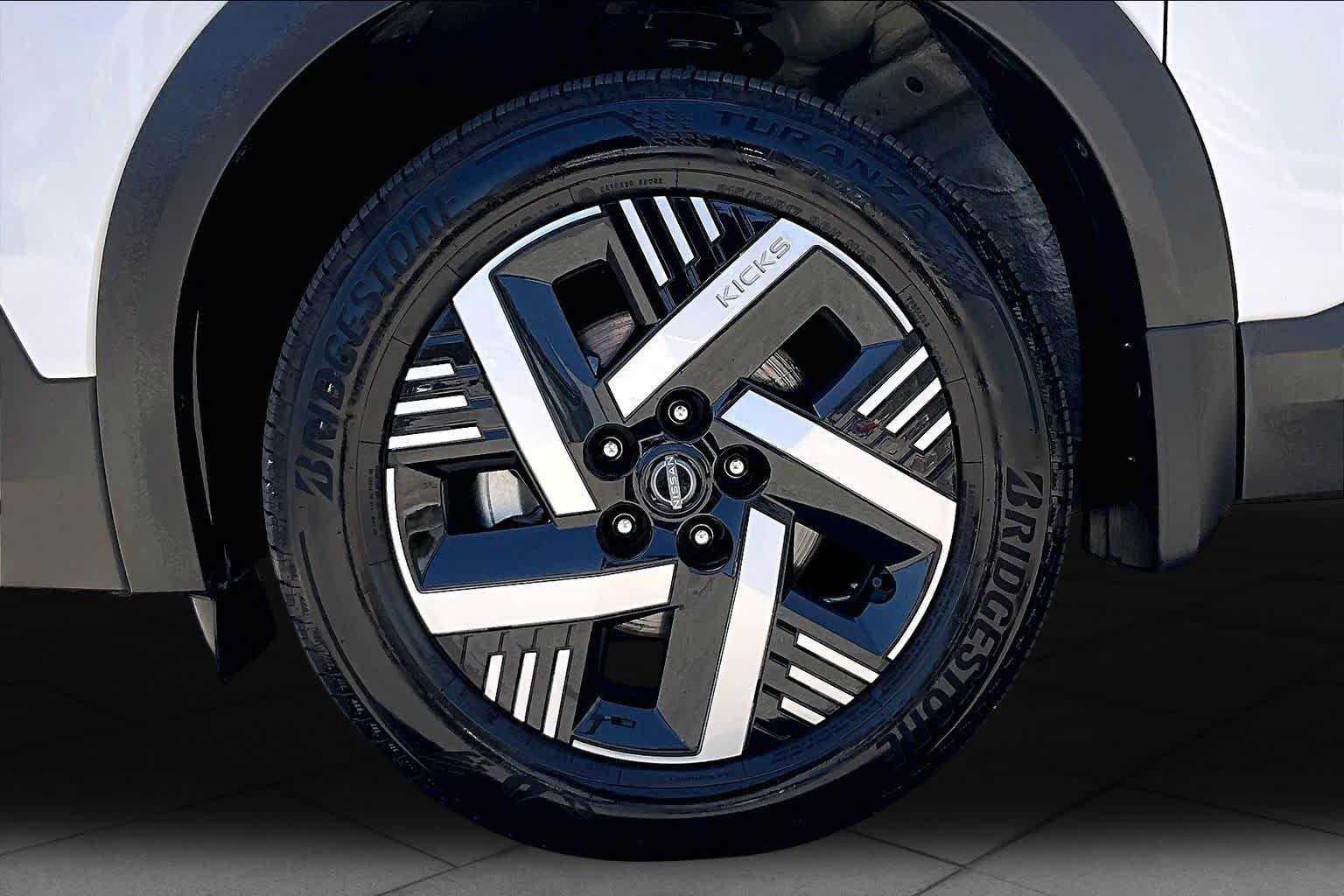 Used 2026 Fresh Powder Nissan SV image 10