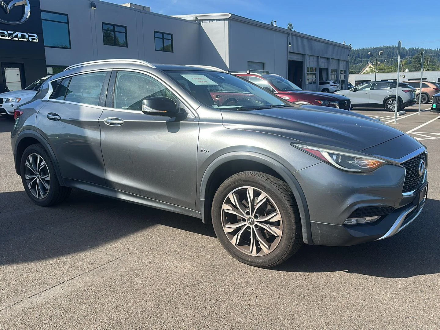 Used 2017 Graphite Shadow INFINITI Premium image 1
