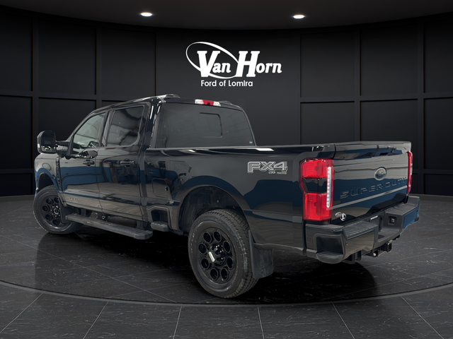Used 2025 Agate Black Metallic Ford Lariat image 5