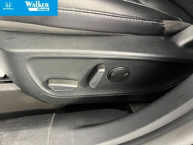 Used 2022 Black Ford SEL image 20