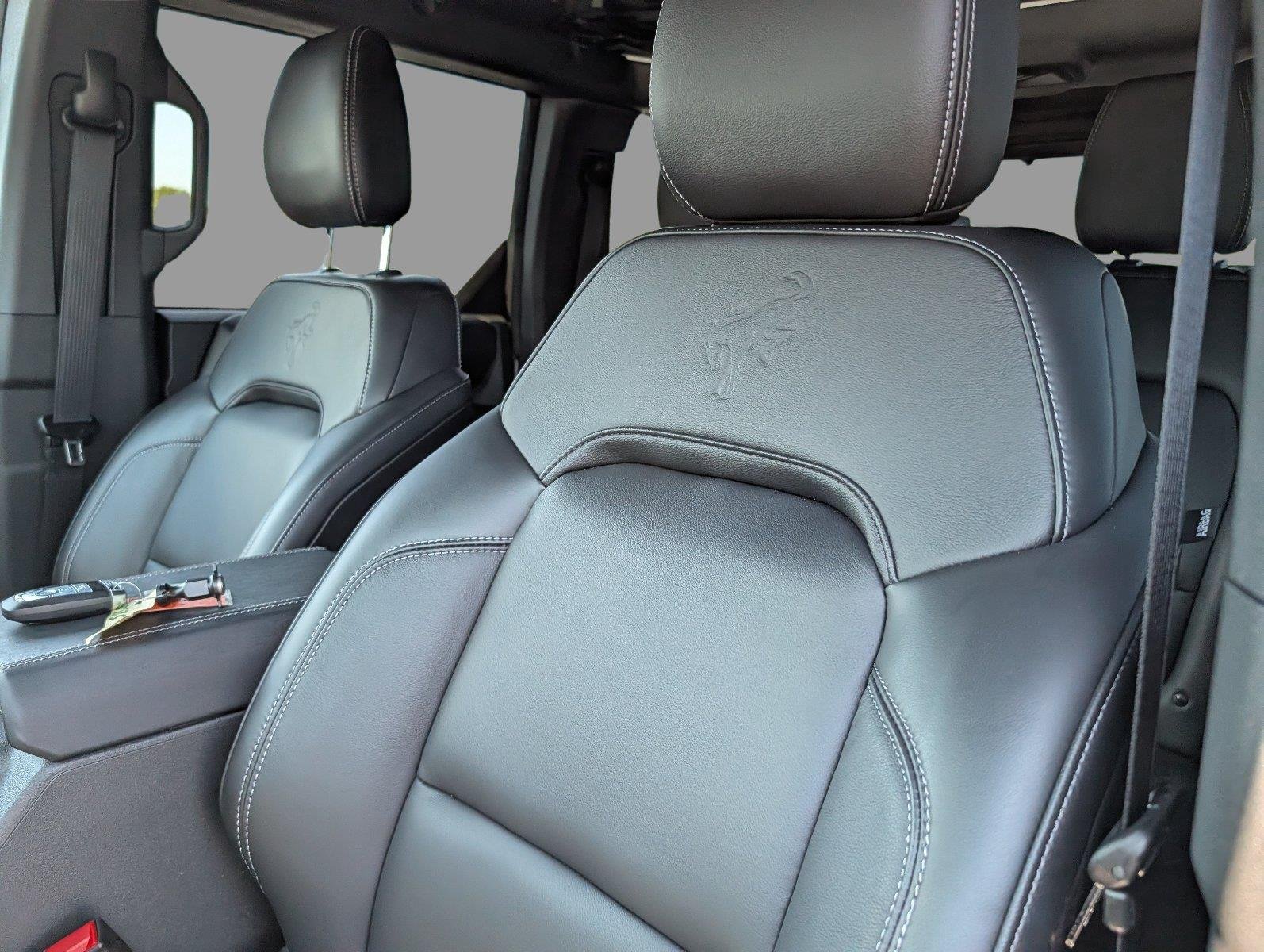 2026 Ford Bronco 4-Door Outer Banks - Photo 12