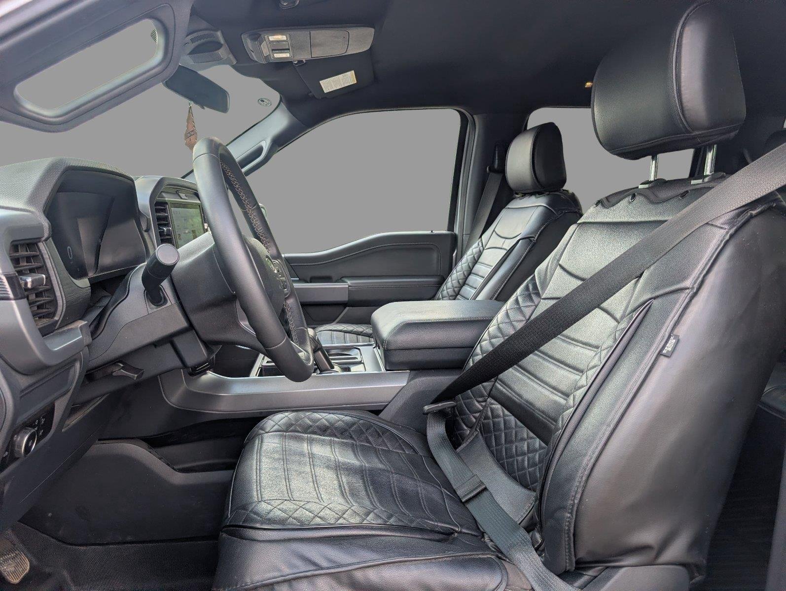 Used 2026 Iconic Silver Ford XLT image 16