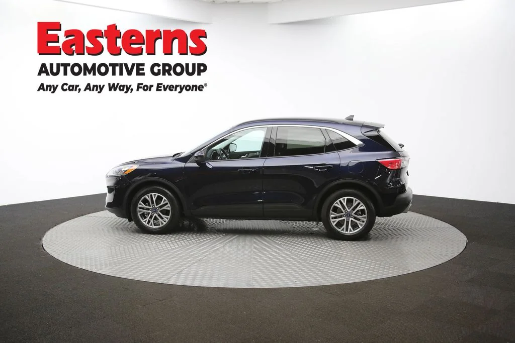 Used 2021 Blue Ford SEL image 60