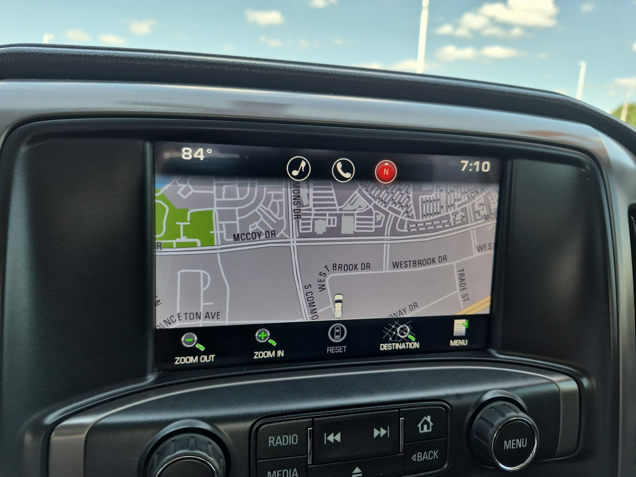 Used 2015 Sonoma Red Metallic GMC SLT 4WD image 18