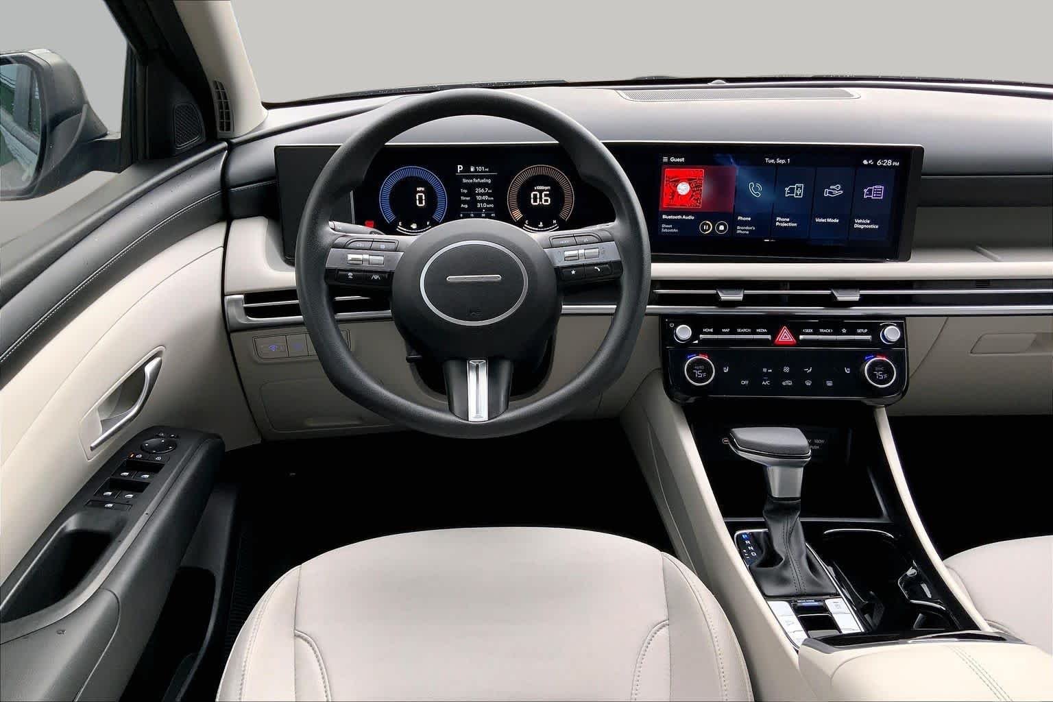 Pre-Owned 2025 Hyundai Tucson SEL