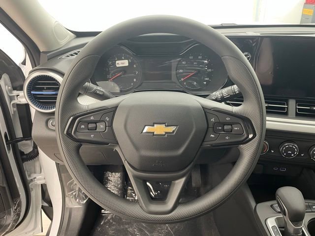 2026 Chevrolet Trax LS - Photo 10