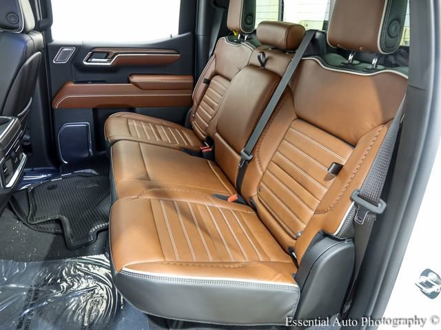 Used 2023 White Frost Tricoat GMC Denali Ultimate image 13