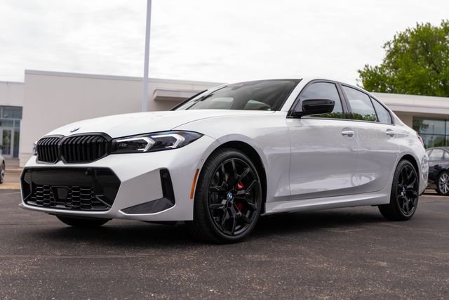 2026 BMW 3 Series 330i xDrive Sedan's photo