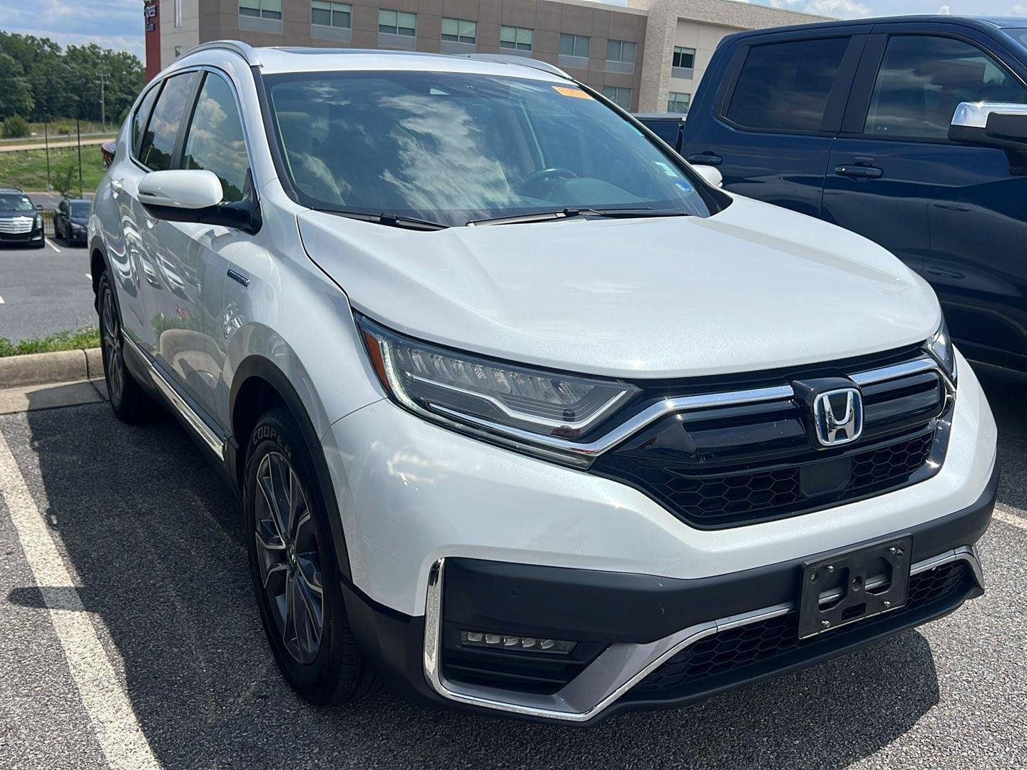Used 2022 Platinum White Pearl Honda Touring image 5