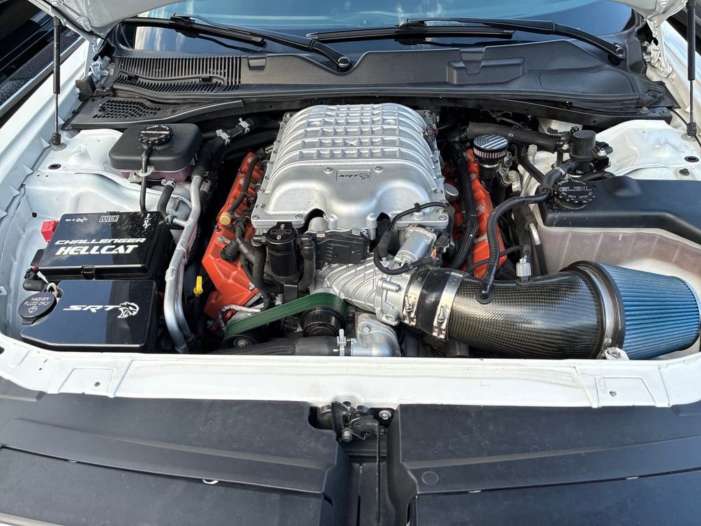 Used 2022 White Dodge SRT Hellcat image 11