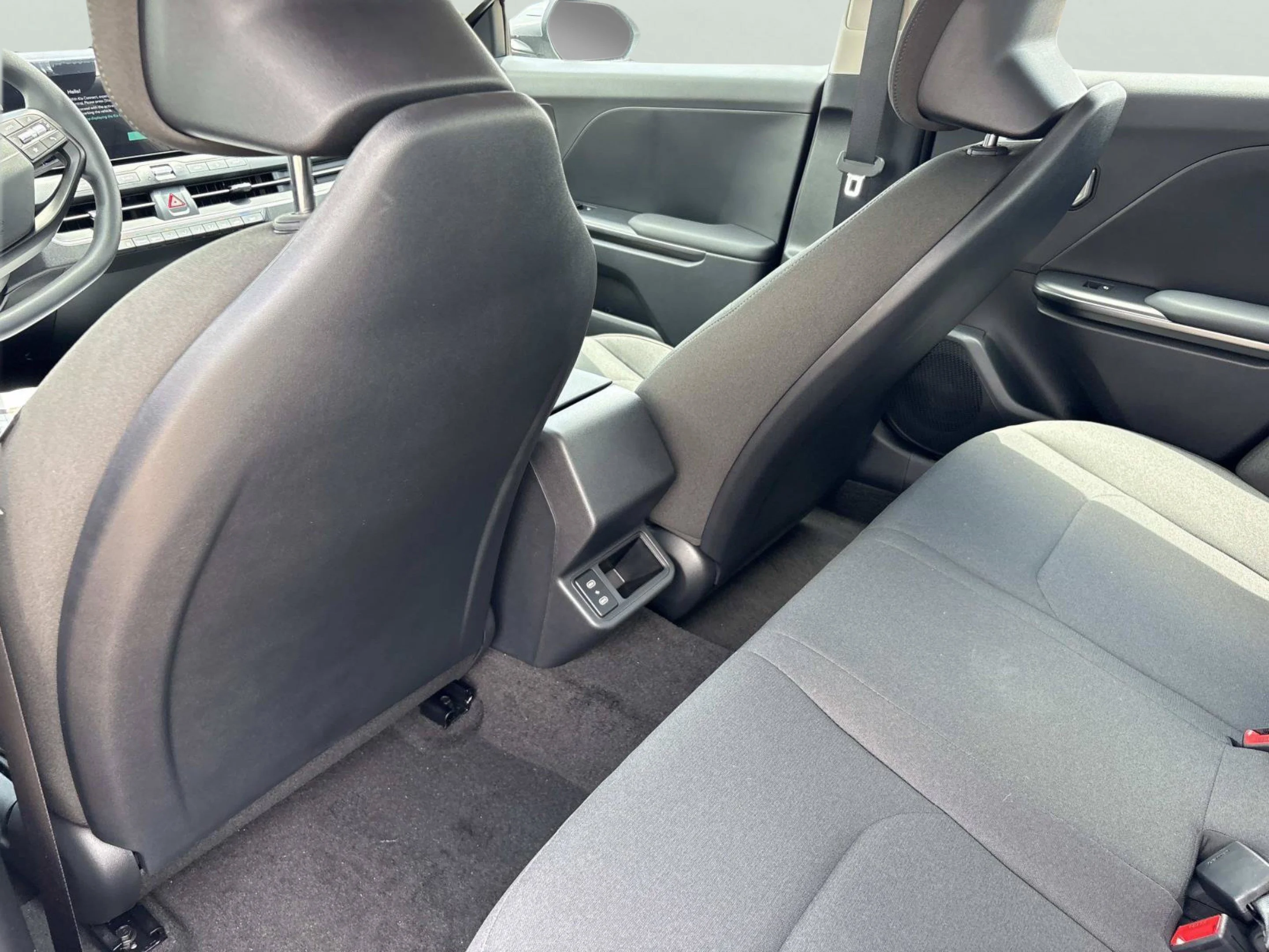 New 2026 Steel Gray Kia LXS image 15