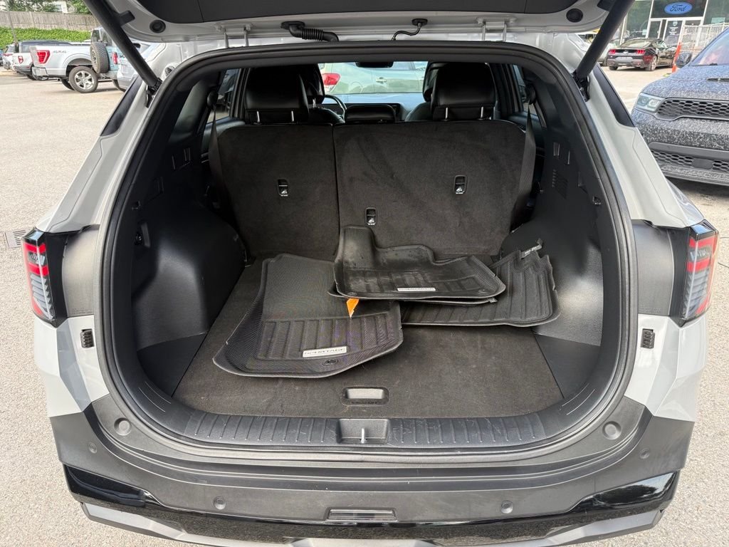 Used 2026 Gray Kia X-Line image 28