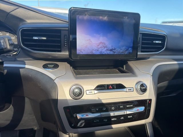 Certified Used 2023 Carbonized Gray Metallic Ford XLT image 6