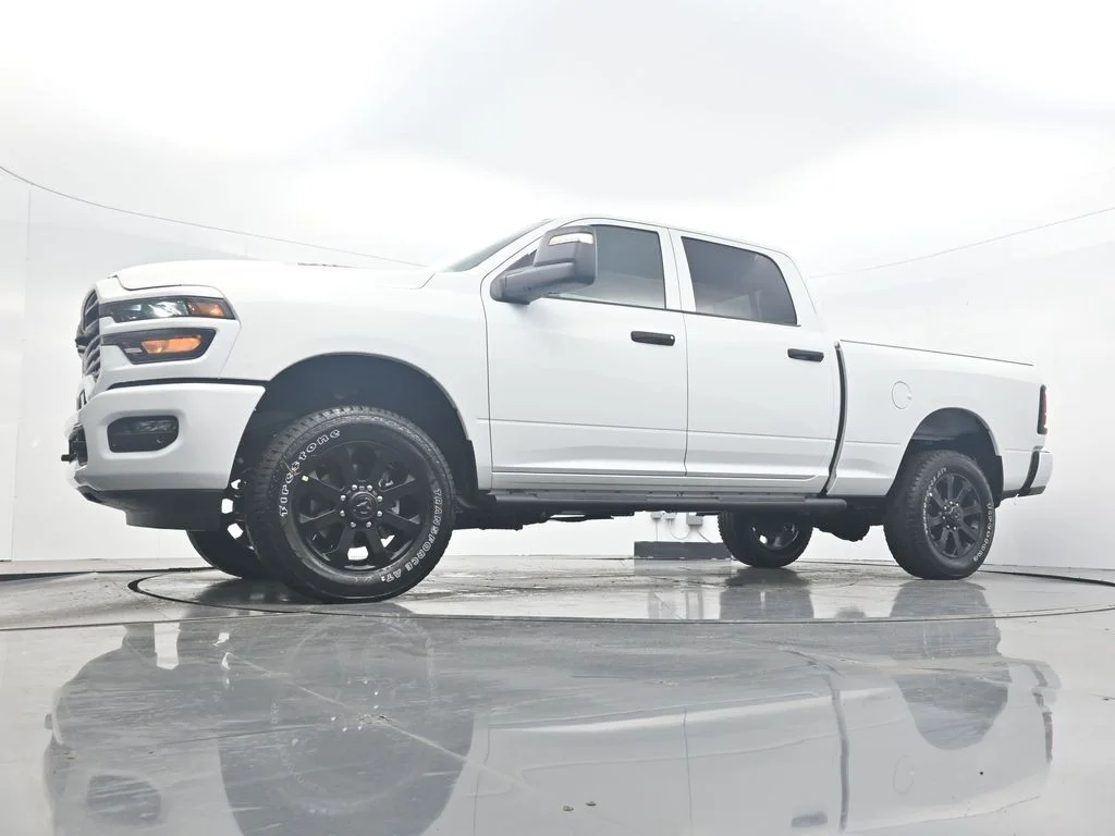 New 2026 Bright White Clear-Coat Exterior Paint RAM  image 32