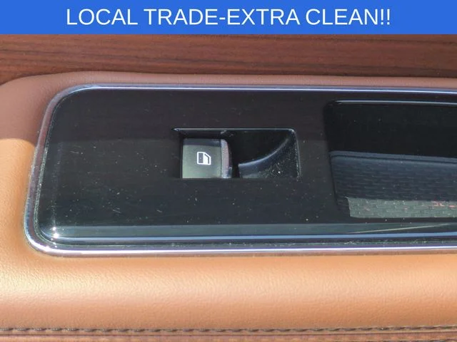 Used 2018  Lincoln Reserve image 31