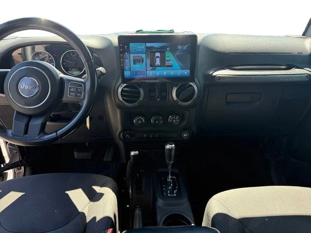 Used 2017 Gray Jeep Unlimited Sport image 10