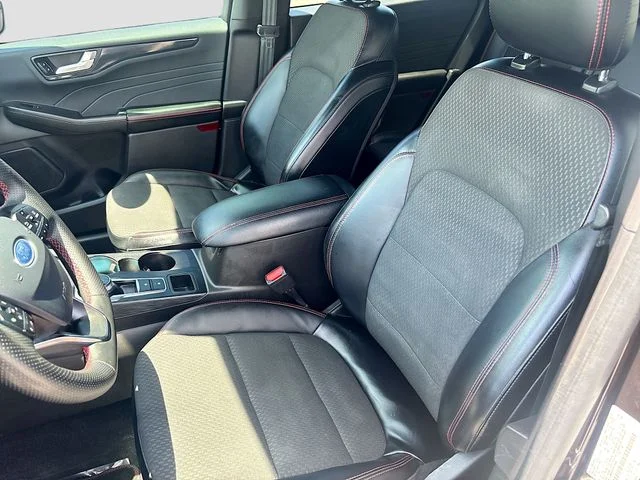 2023 Ford Escape ST-Line - Photo 21