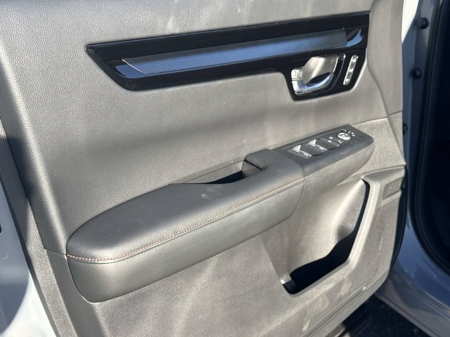 2025 Honda CR-V Sport Touring - Photo 17