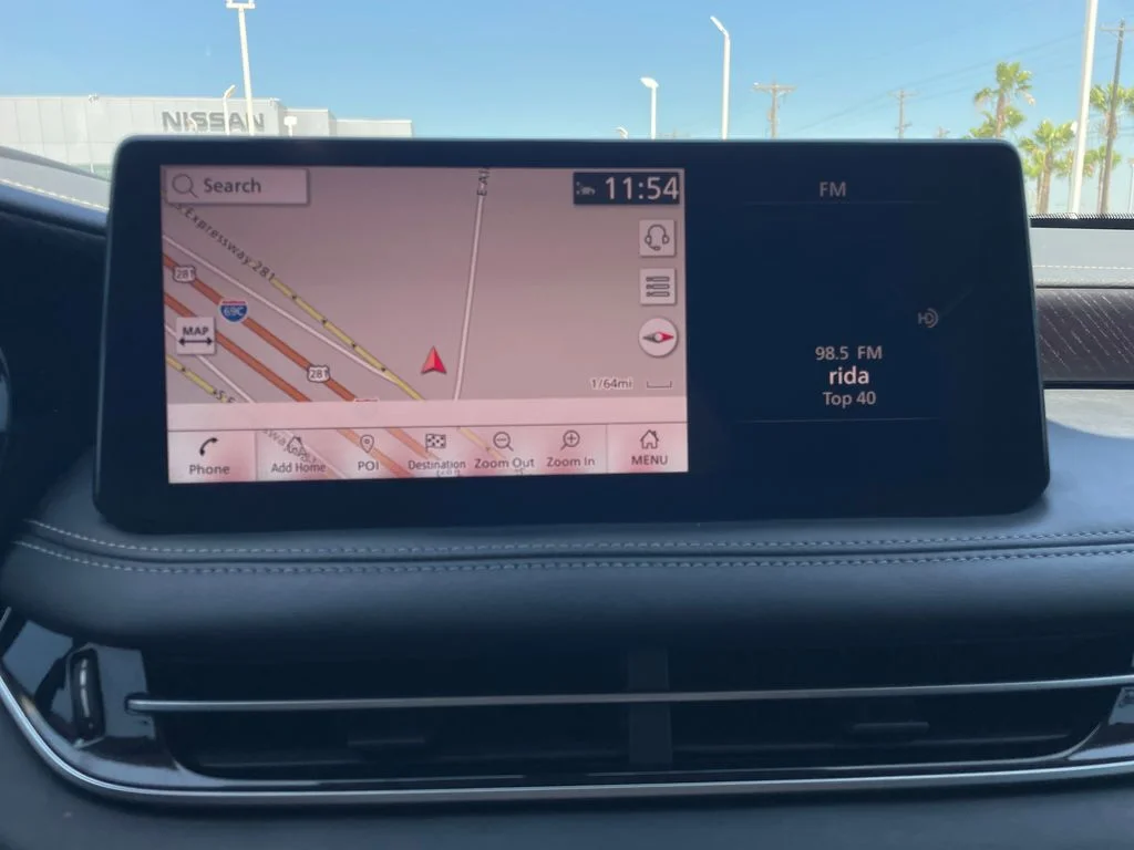 Used 2023 Blue INFINITI Sensory image 19