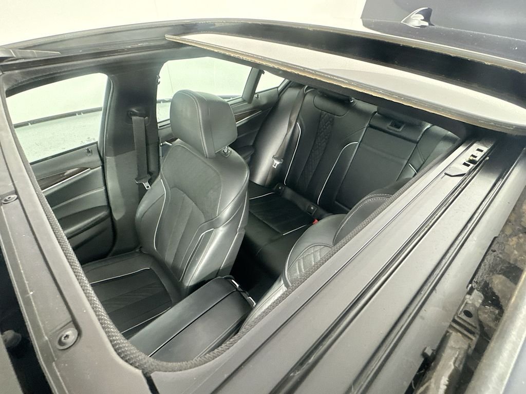 Used 2017 Carbon Black Metallic BMW 540i image 28