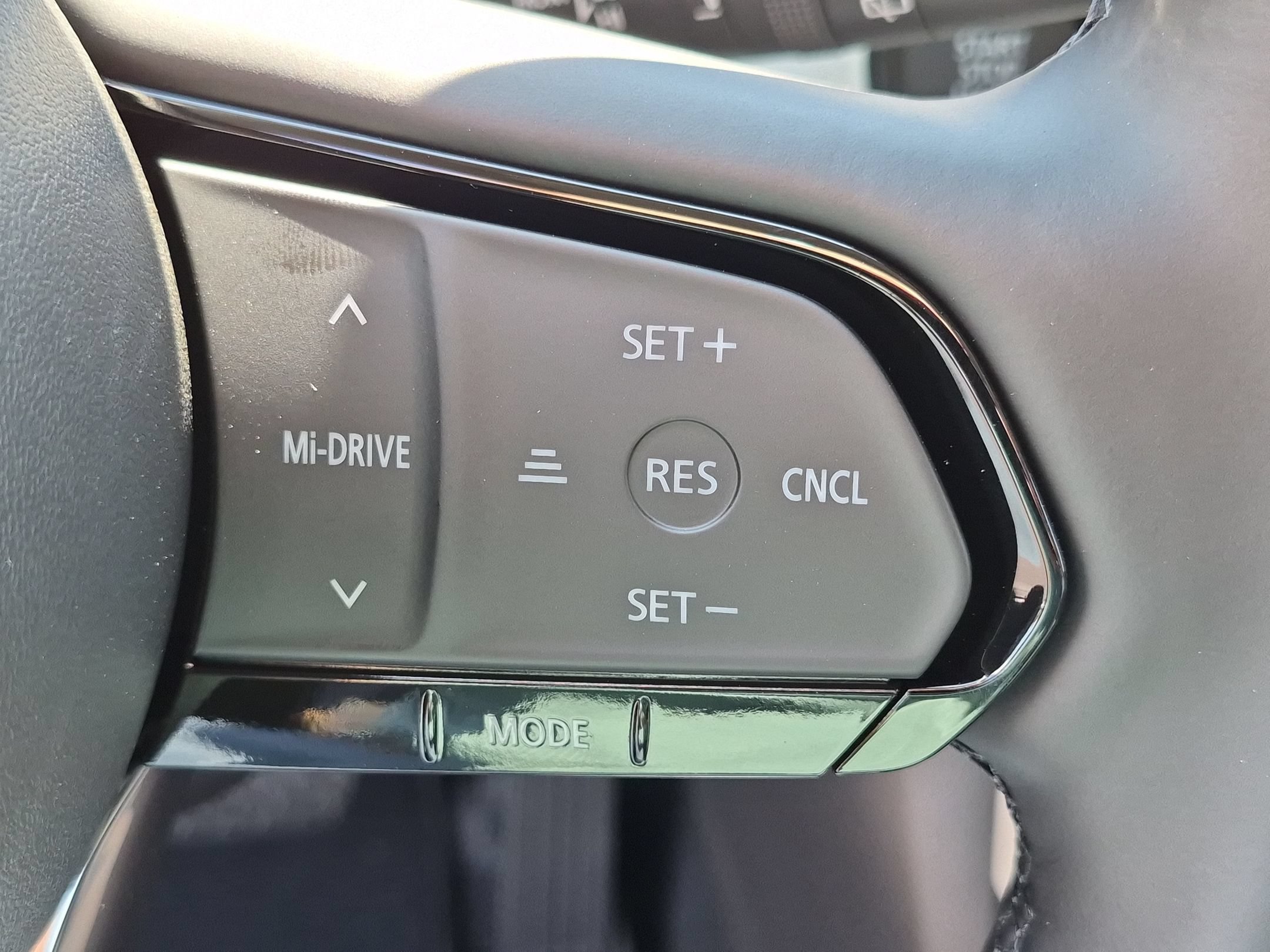 New 2026 Jet Black Mica Mazda 2.5 S Preferred AWD image 17