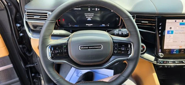 New 2026 Gray Jeep Summit Reserve image 18