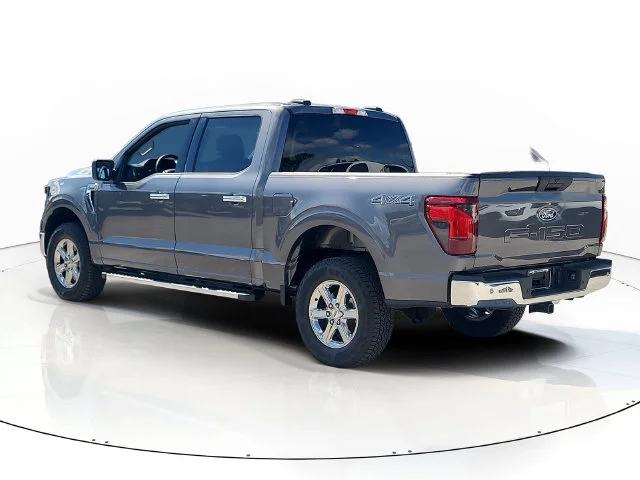 Used 2025 Gray Ford XLT image 7