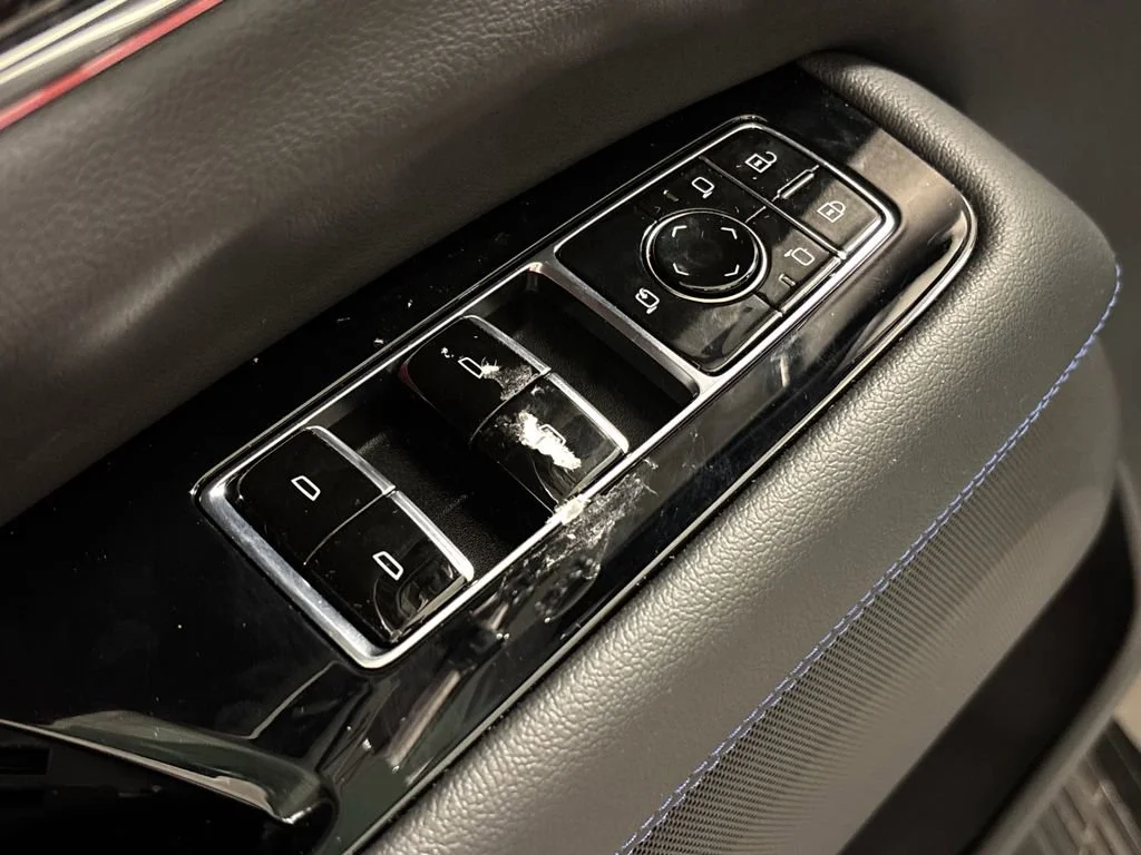 2025 Cadillac Escalade IQ Luxury 1 - Photo 23
