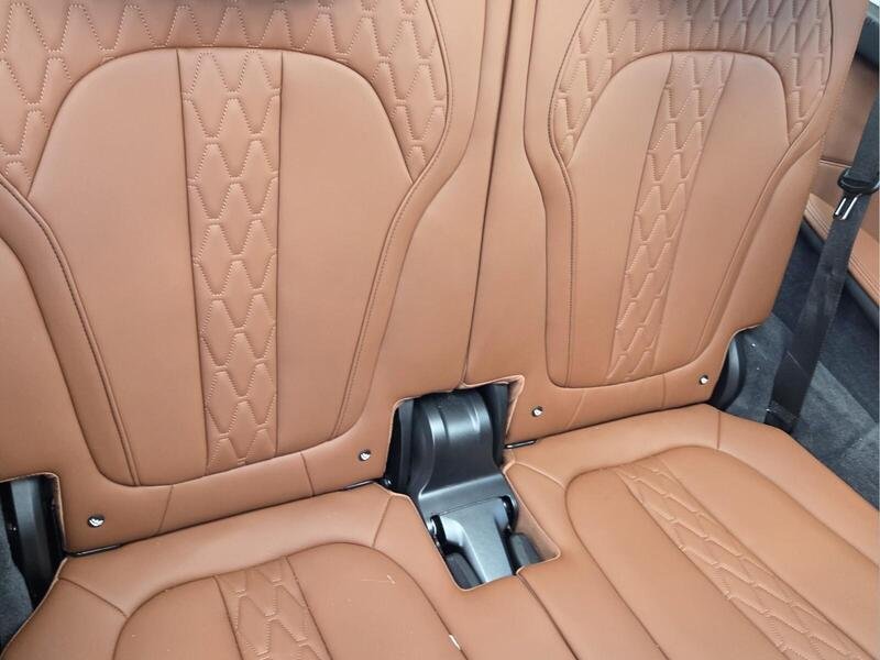 Used 2026 Copper Metallic BMW XDRIVE40I SPORTS ACTIVITY VEHICLE image 19