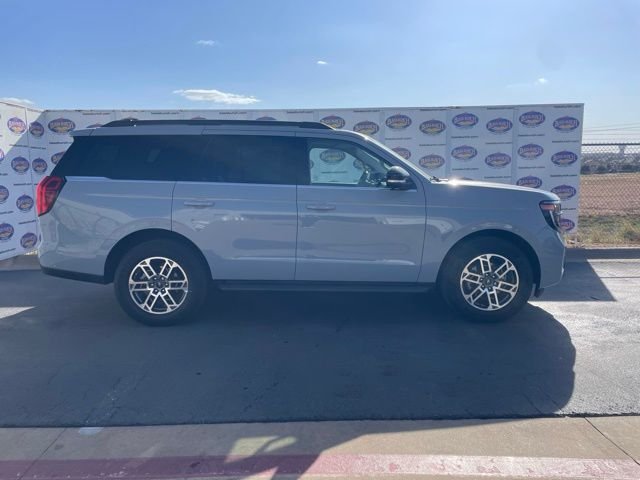 2025 Ford Expedition Active RWD