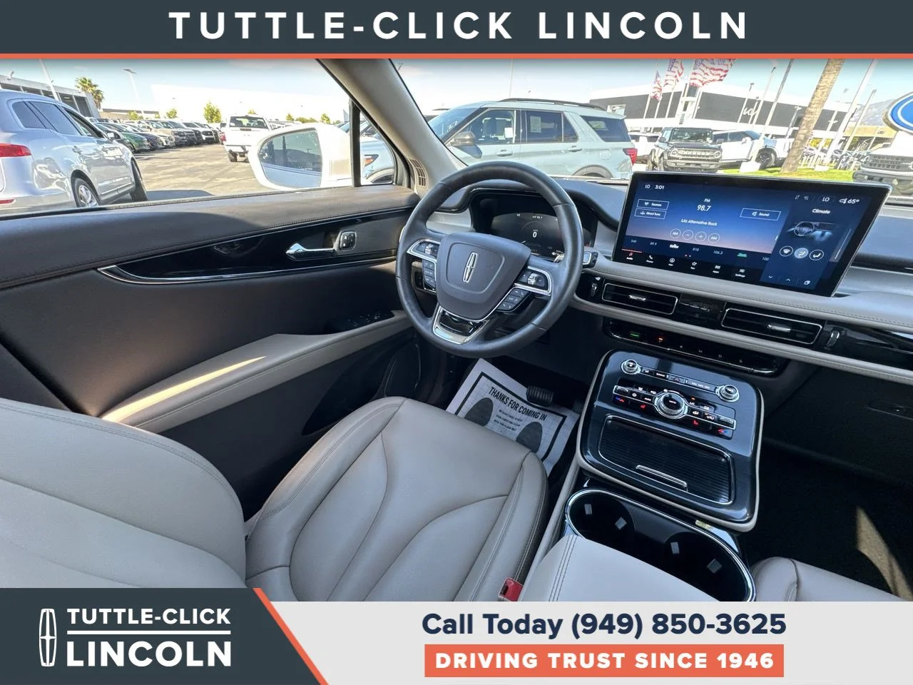 Used 2023 PRISTINE WHITE ME Lincoln Standard image 10