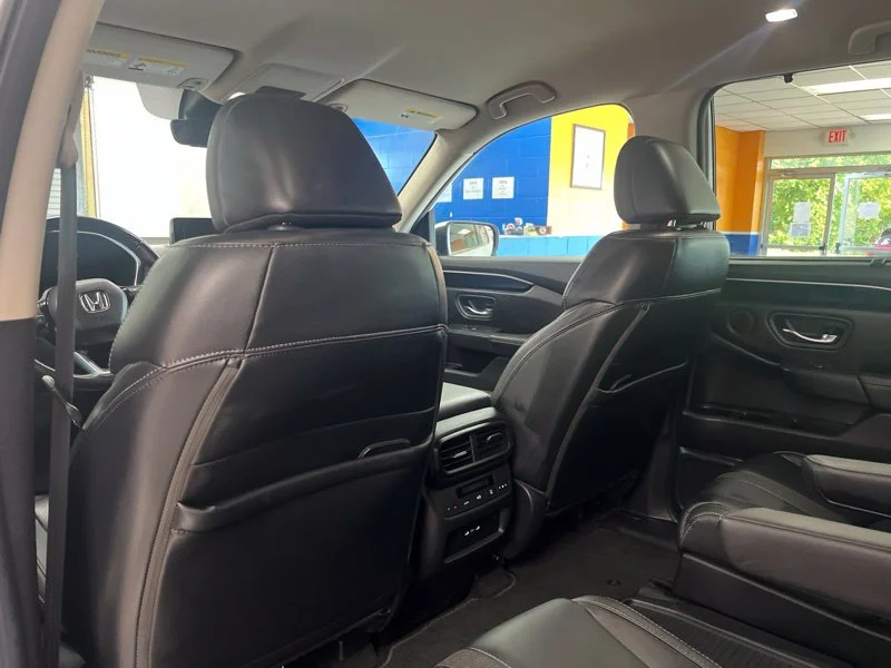 Used 2024  Honda EX-L image 18