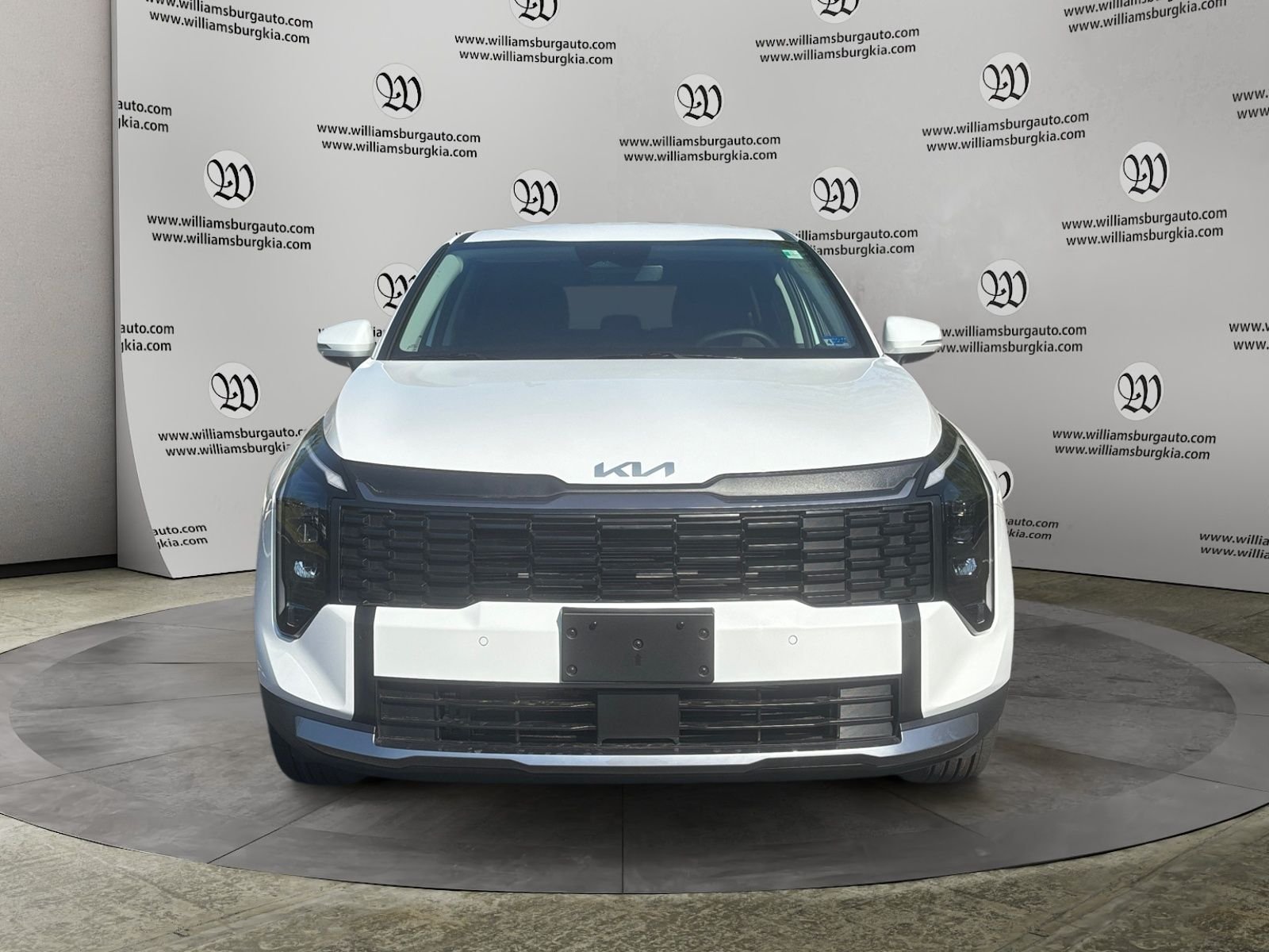 New 2026 Glacial White Pearl Kia LX image 8