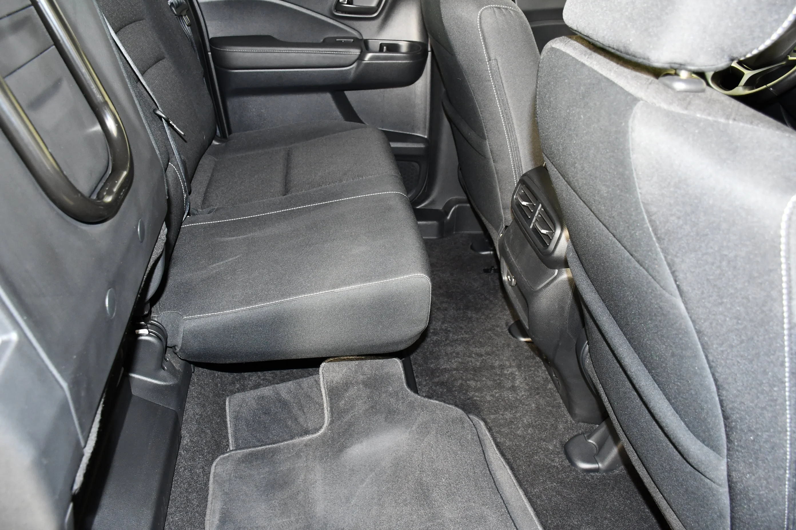 Certified Used 2025 Sonic Gray Pearl Honda Sport image 45