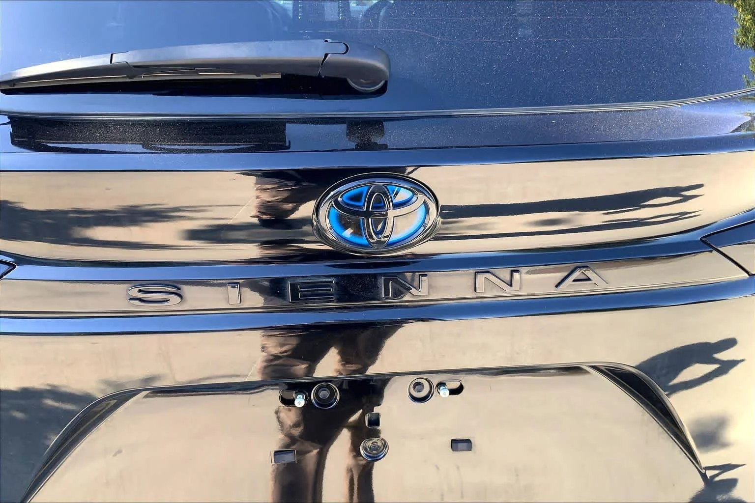 Used 2024 Midnight Black Metallic Toyota Woodland Edition image 33
