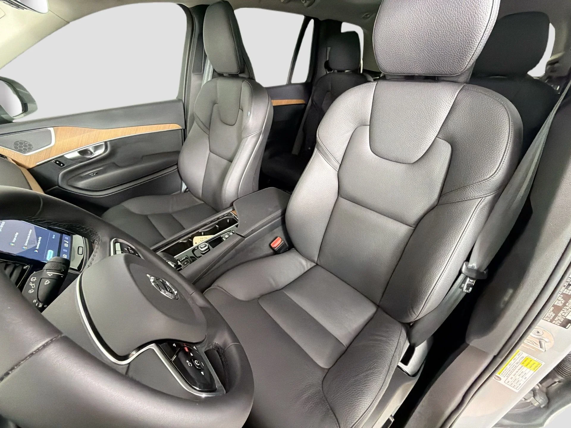 Used 2024 Gray Volvo T8 Plus Bright Theme 7 Passenger image 21
