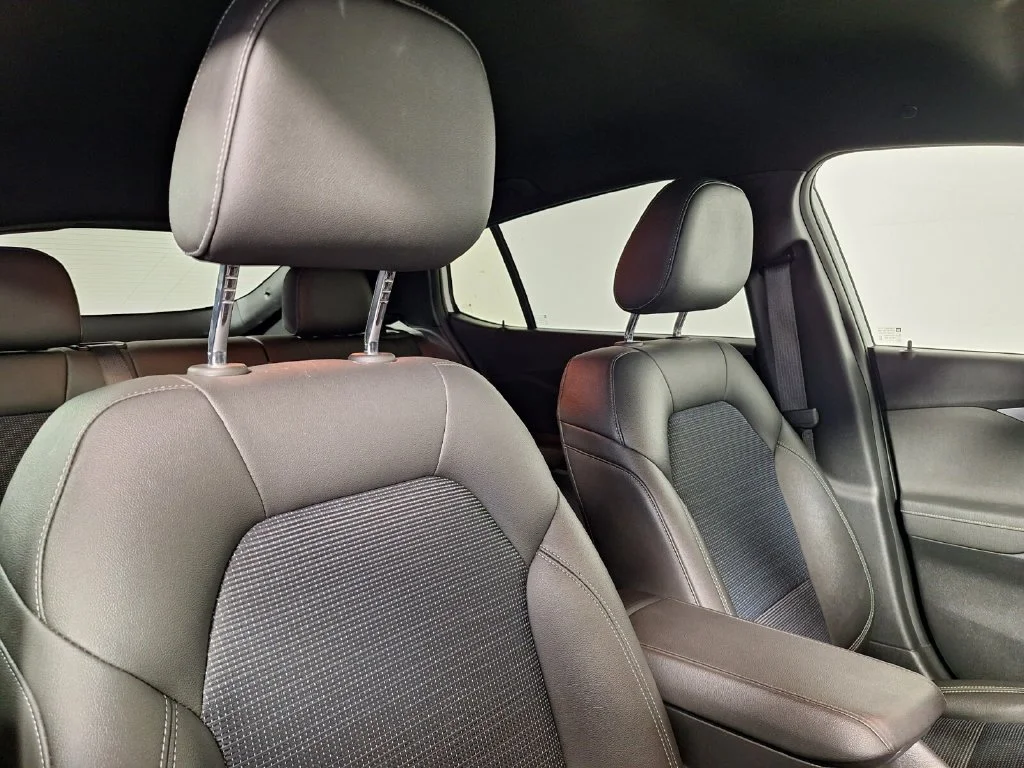 Used 2026 White Buick Preferred image 26