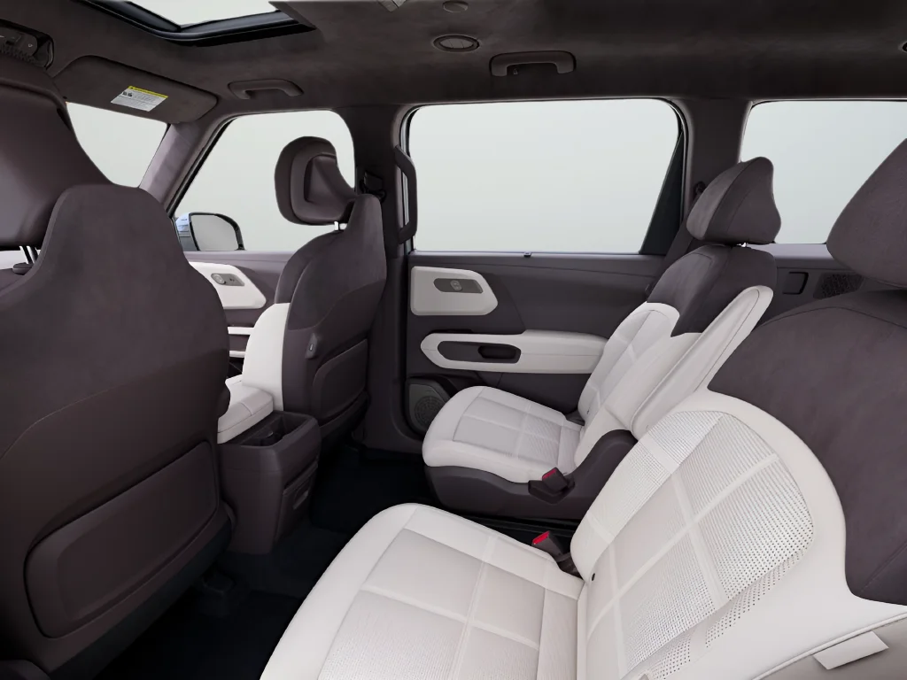 New 2027 White Kia SX Prestige image 14