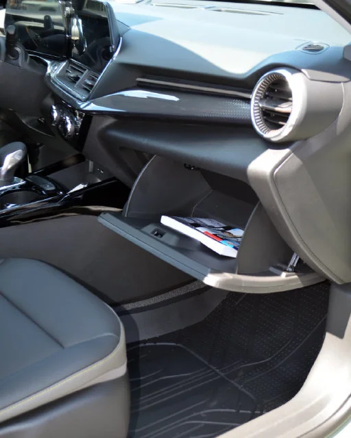 2026 Chevrolet Trax Activ - Photo 13