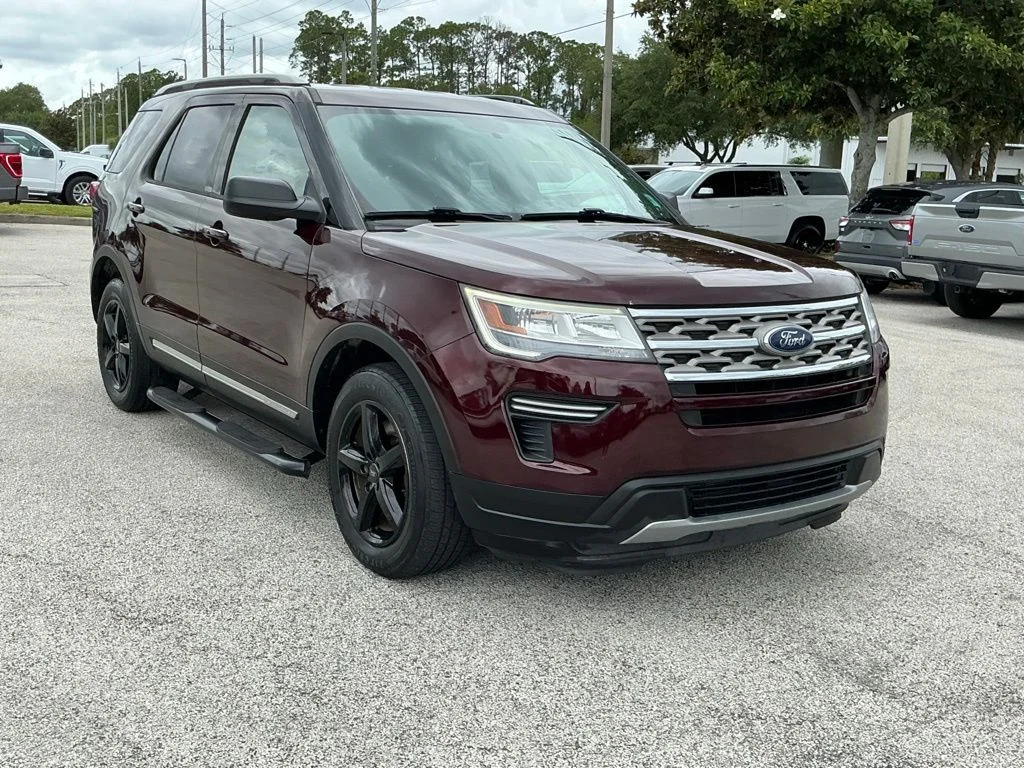 Used 2018 Red Ford XLT image 21
