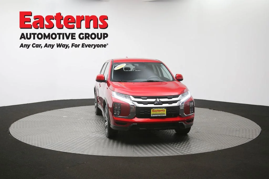 Used 2023 Red Mitsubishi 2.0 ES image 49