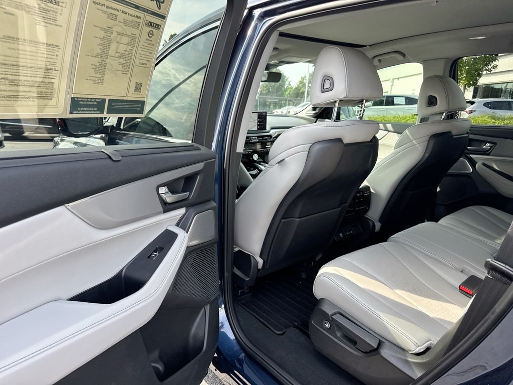 Used 2026  Acura Technology Package image 38