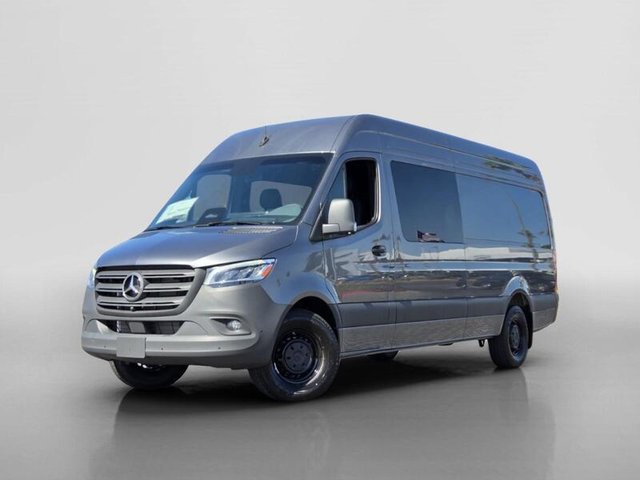 2026 Mercedes-Benz Sprinter Crew Van 2500