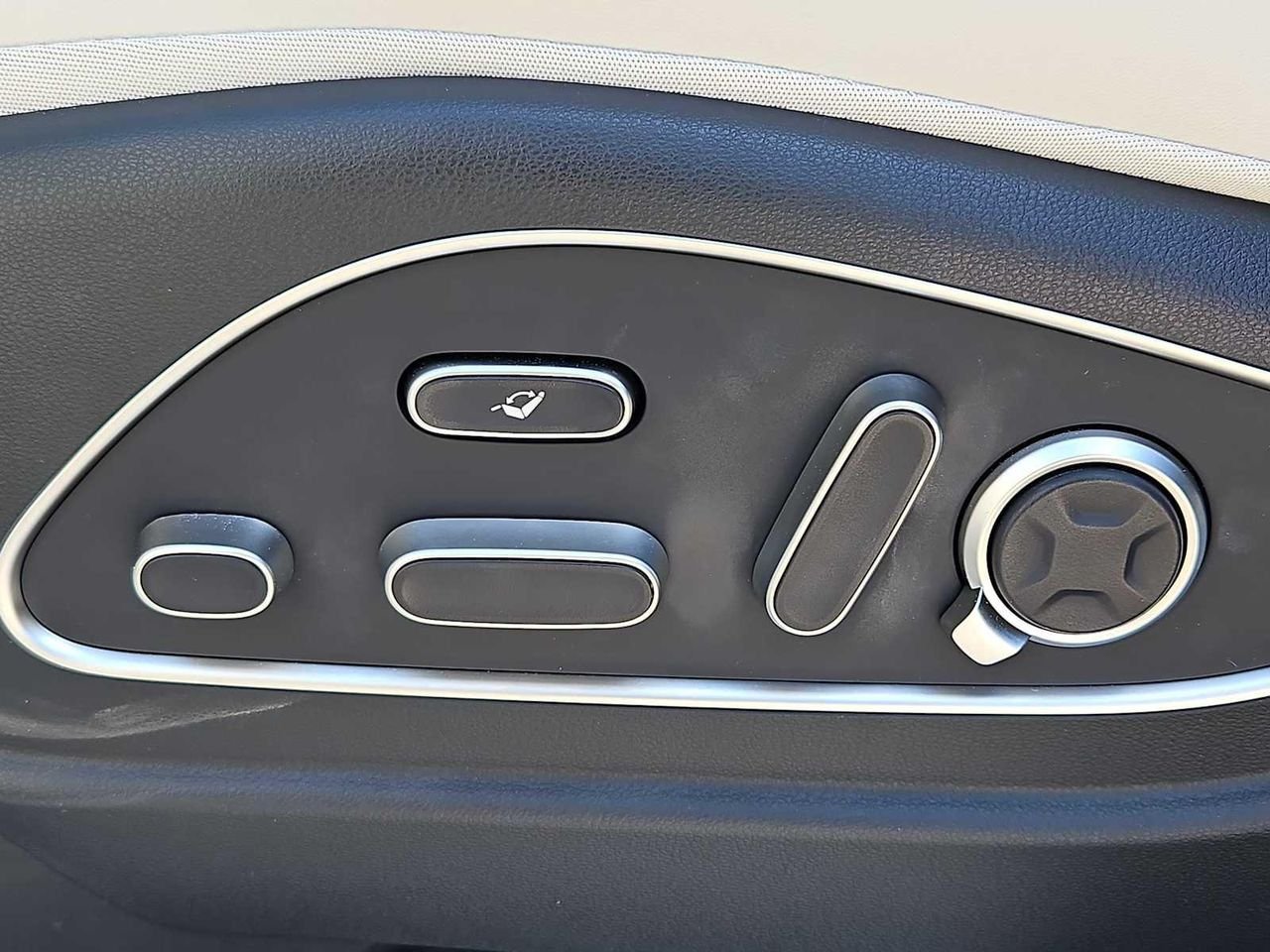 2026 Hyundai Palisade Calligraphy - Photo 17