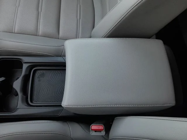 Used 2018  Honda Touring image 28