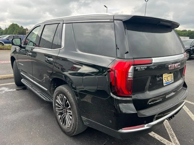 Used 2025 Black GMC Elevation image 7