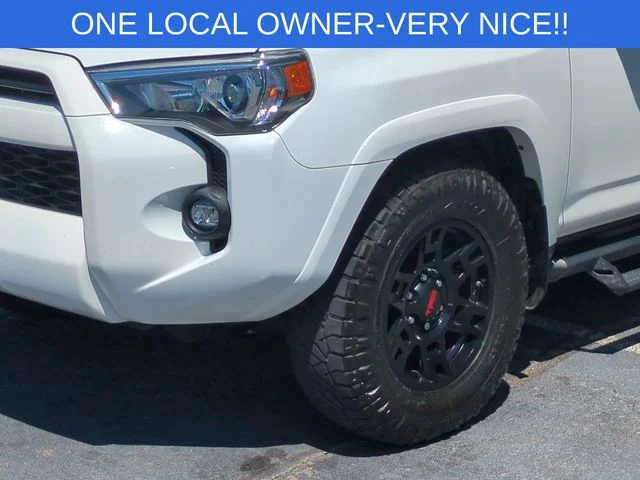 Used 2023 White Toyota SR5 Premium image 9